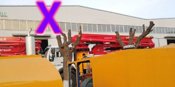 混凝土泵之水灰比例過(guò)大、水泥含量大小對(duì)輸送管的影響