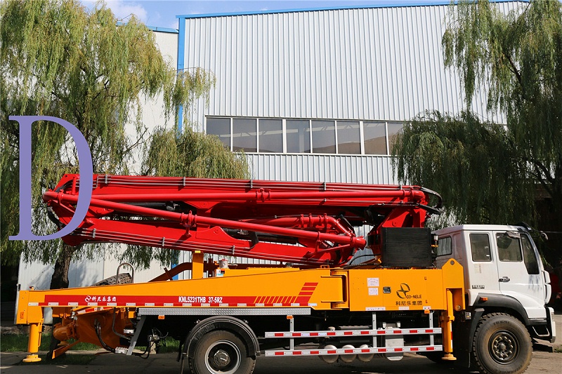 青島混凝土泵車價(jià)格 (14)