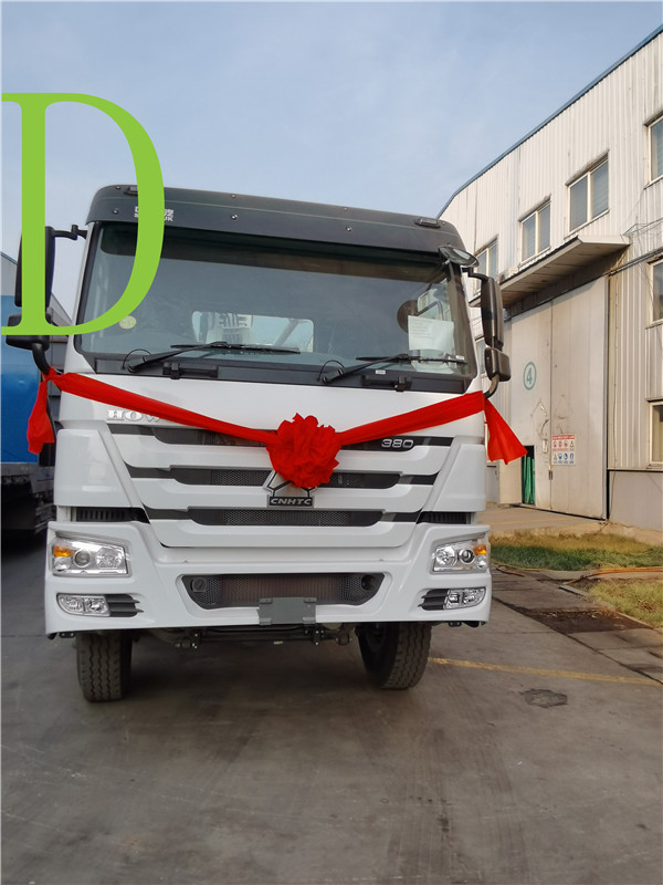 青島混凝土泵車(chē)價(jià)格 (28)