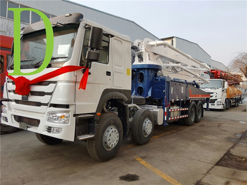 青島混凝土泵車(chē)價(jià)格 (1)