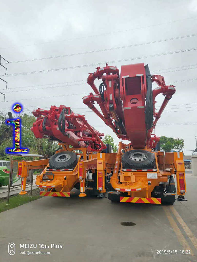 青島小型混凝土泵車價格 (24)