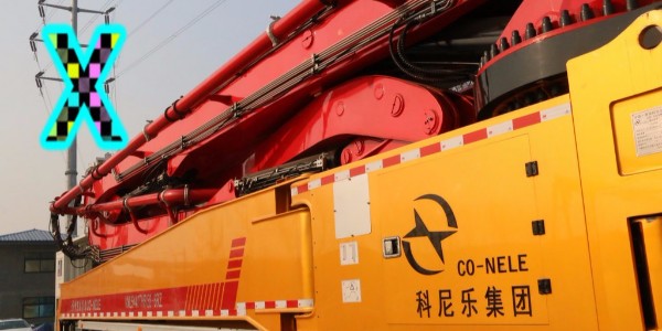 小型泵車在受限空間內，怎樣完美地實現單側支撐？—小科說事